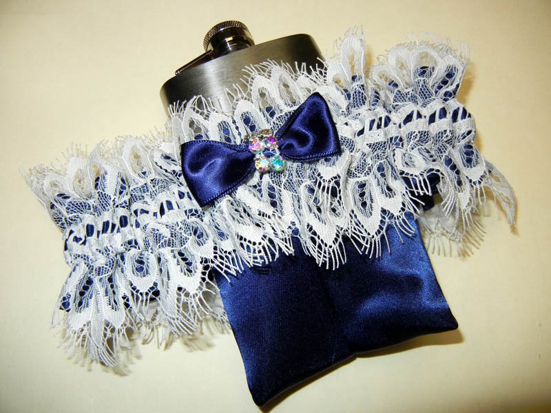 Flask Pocket Garter